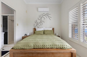 Lakeside Charm 3Bedroom Home, Killarney